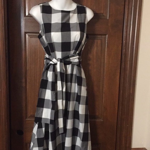 Ann Taylor Factory Dresses & Skirts - Ann Taylor dress MP